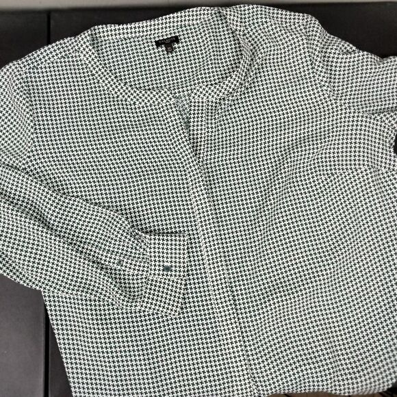 Talbots Blouse Womens 2X Green Houndstooth Long Sleeves Lightweight Button Up - Picture 5 of 12